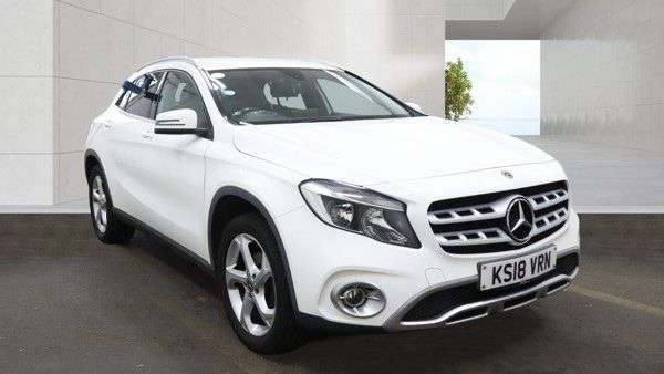 A 2018 MERCEDES-BENZ GLA 2.1 GLA200d Sport SUV 5dr Diesel Manual Euro 6 (s/s) (136 ps) GREAT SERVICE A 2018 MERCEDES-BENZ GLA 2.1 GLA200d Sport SUV 5dr Diesel Manual Euro 6 (s/s) (136 ps) GREAT SERVICE