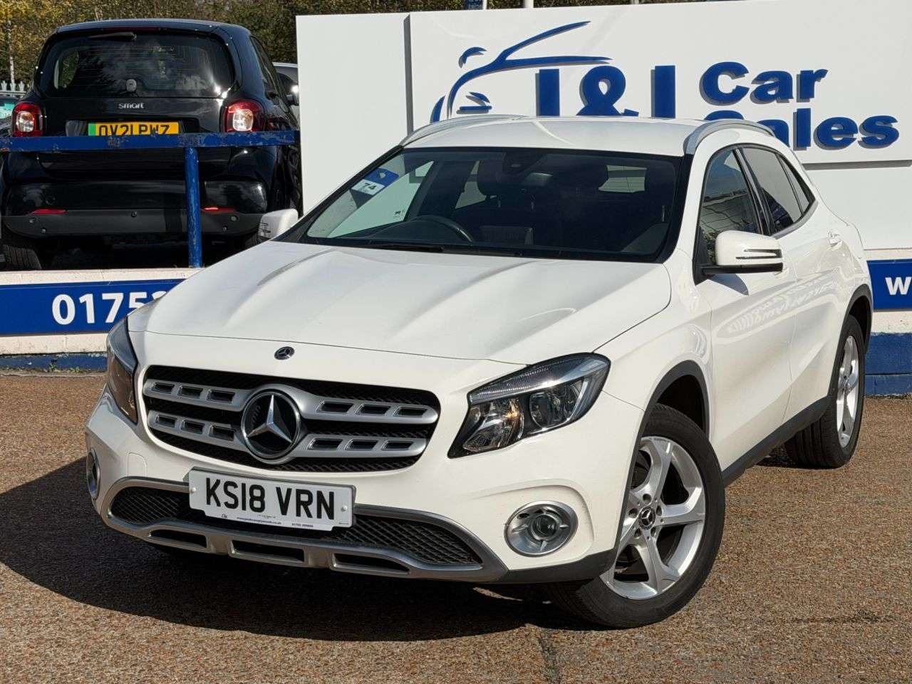 A 2018 MERCEDES-BENZ GLA 2.1 GLA200d Sport SUV 5dr Diesel Manual Euro 6 (s/s) (136 ps) GREAT SERVICE A 2018 MERCEDES-BENZ GLA 2.1 GLA200d Sport SUV 5dr Diesel Manual Euro 6 (s/s) (136 ps) GREAT SERVICE