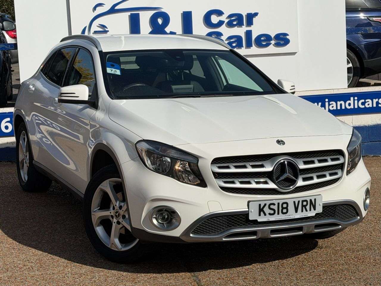 A 2018 MERCEDES-BENZ GLA 2.1 GLA200d Sport SUV 5dr Diesel Manual Euro 6 (s/s) (136 ps) GREAT SERVICE A 2018 MERCEDES-BENZ GLA 2.1 GLA200d Sport SUV 5dr Diesel Manual Euro 6 (s/s) (136 ps) GREAT SERVICE