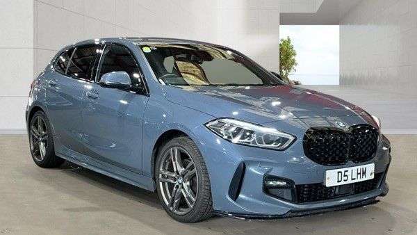A 2020 BMW 1 SERIES 1.5 118i M Sport Hatchback 5dr Petrol DCT Euro 6 (s/s) (140 ps) GREAT SERVI A 2020 BMW 1 SERIES 1.5 118i M Sport Hatchback 5dr Petrol DCT Euro 6 (s/s) (140 ps) GREAT SERVI