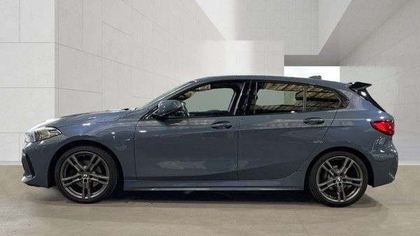 A 2020 BMW 1 SERIES 1.5 118i M Sport Hatchback 5dr Petrol DCT Euro 6 (s/s) (140 ps) GREAT SERVI A 2020 BMW 1 SERIES 1.5 118i M Sport Hatchback 5dr Petrol DCT Euro 6 (s/s) (140 ps) GREAT SERVI