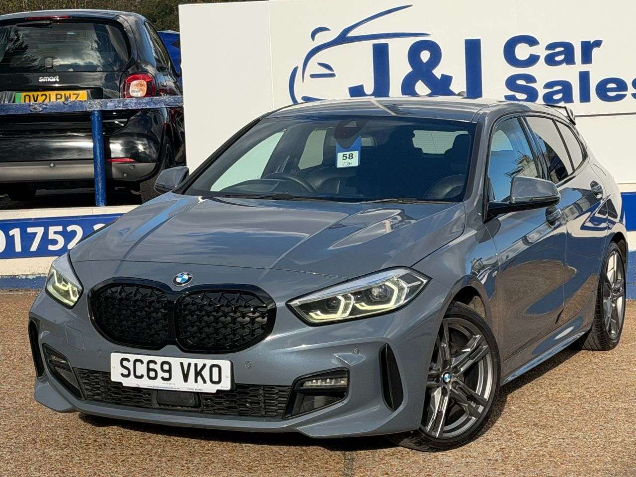 A 2020 BMW 1 SERIES 1.5 118i M Sport Hatchback 5dr Petrol DCT Euro 6 (s/s) (140 ps) GREAT SERVI A 2020 BMW 1 SERIES 1.5 118i M Sport Hatchback 5dr Petrol DCT Euro 6 (s/s) (140 ps) GREAT SERVI