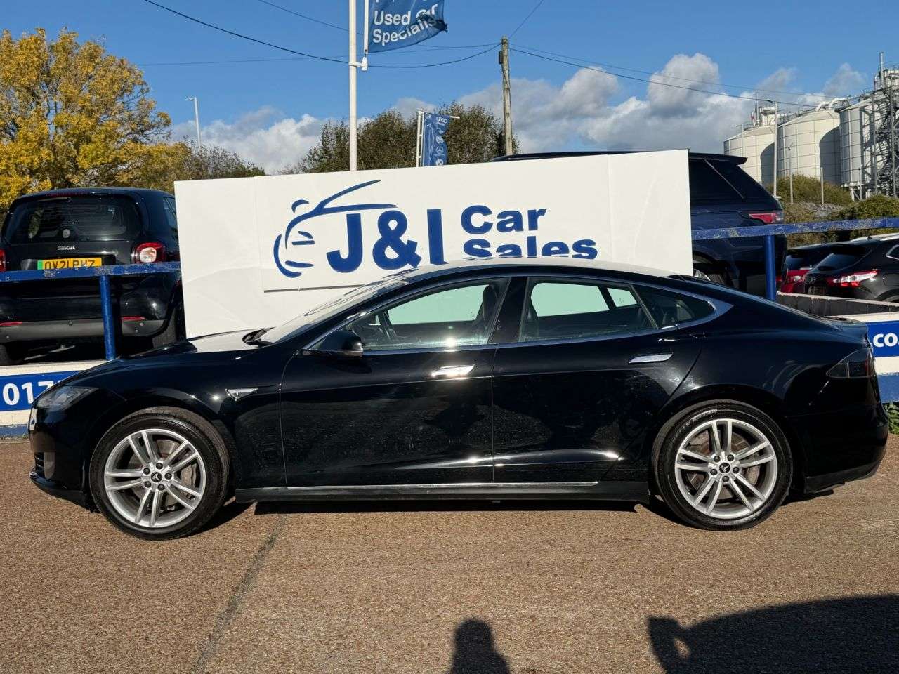 A 2014 TESLA MODEL S 85 Hatchback 5dr Electric Auto (362 bhp) A GREAT EXAMPLE INSIDE AND OUT A 2014 TESLA MODEL S 85 Hatchback 5dr Electric Auto (362 bhp) A GREAT EXAMPLE INSIDE AND OUT