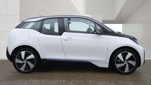 A 2020 BMW I3 42.2kWh Hatchback 5dr Electric Auto (170 ps) A GREAT EXAMPLE INSIDE AND OUT A 2020 BMW I3 42.2kWh Hatchback 5dr Electric Auto (170 ps) A GREAT EXAMPLE INSIDE AND OUT