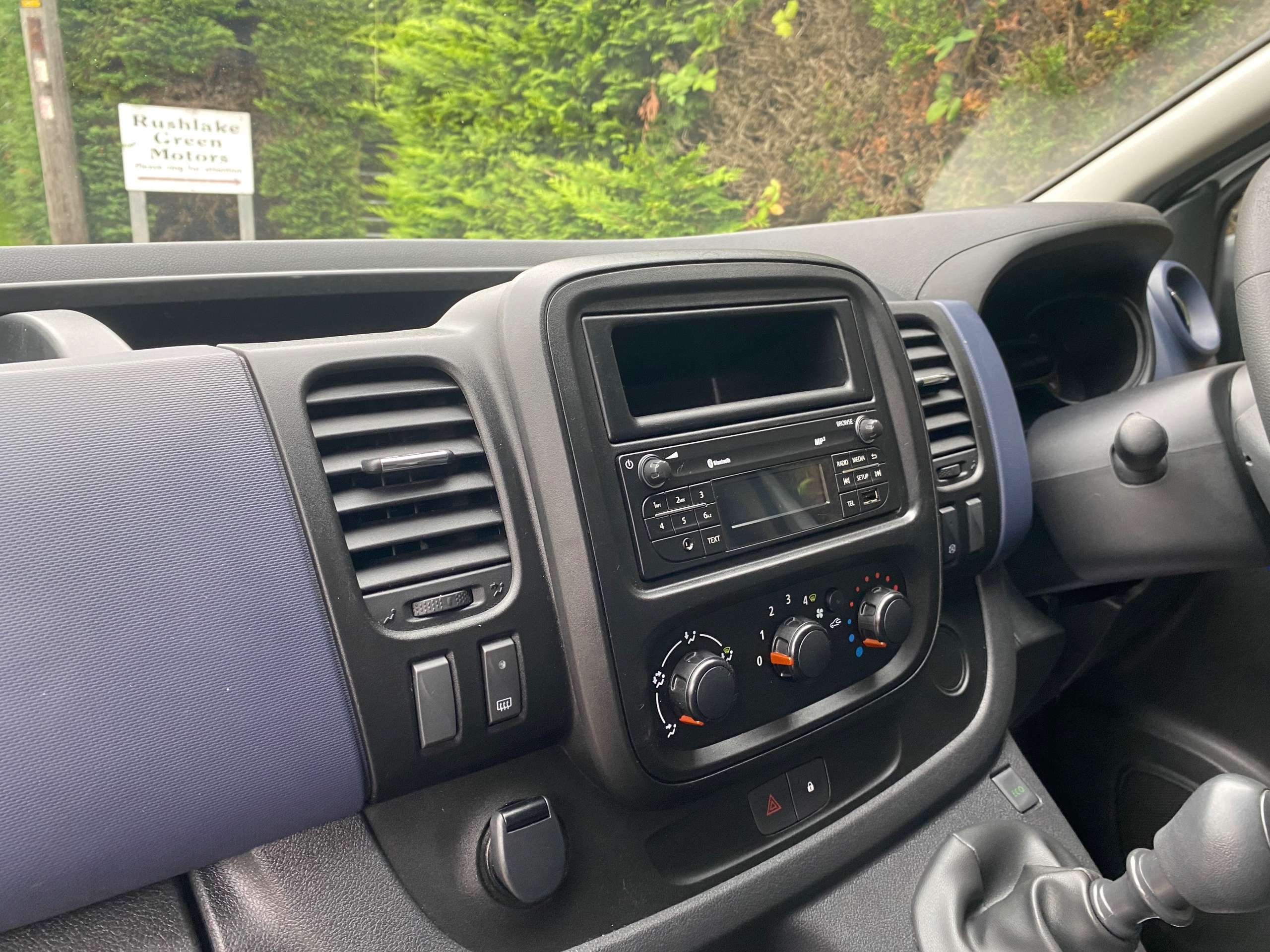 2017 VAUXHALL VIVARO 2017 VAUXHALL VIVARO