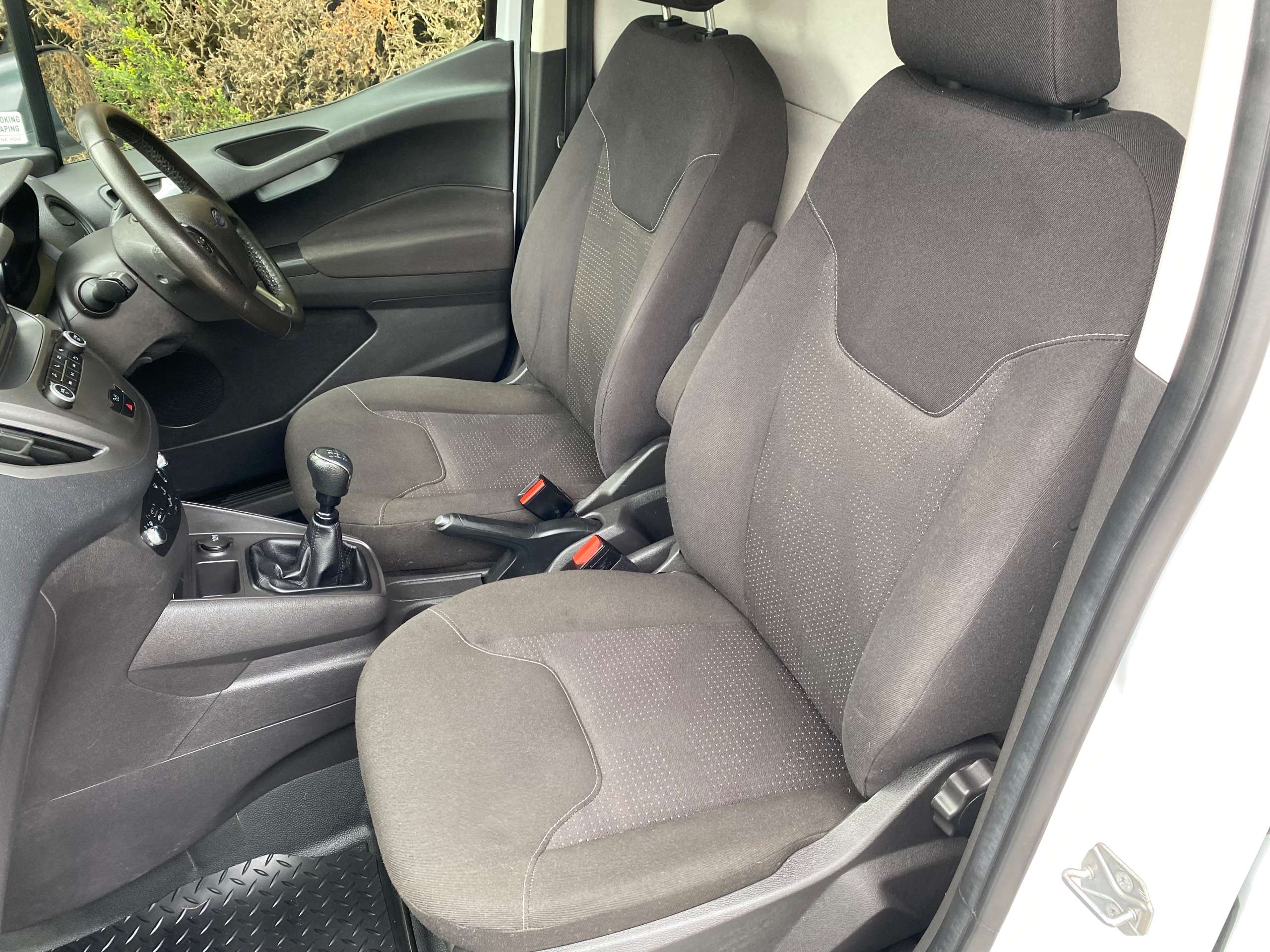 2020 FORD TRANSIT COURIER 2020 FORD TRANSIT COURIER