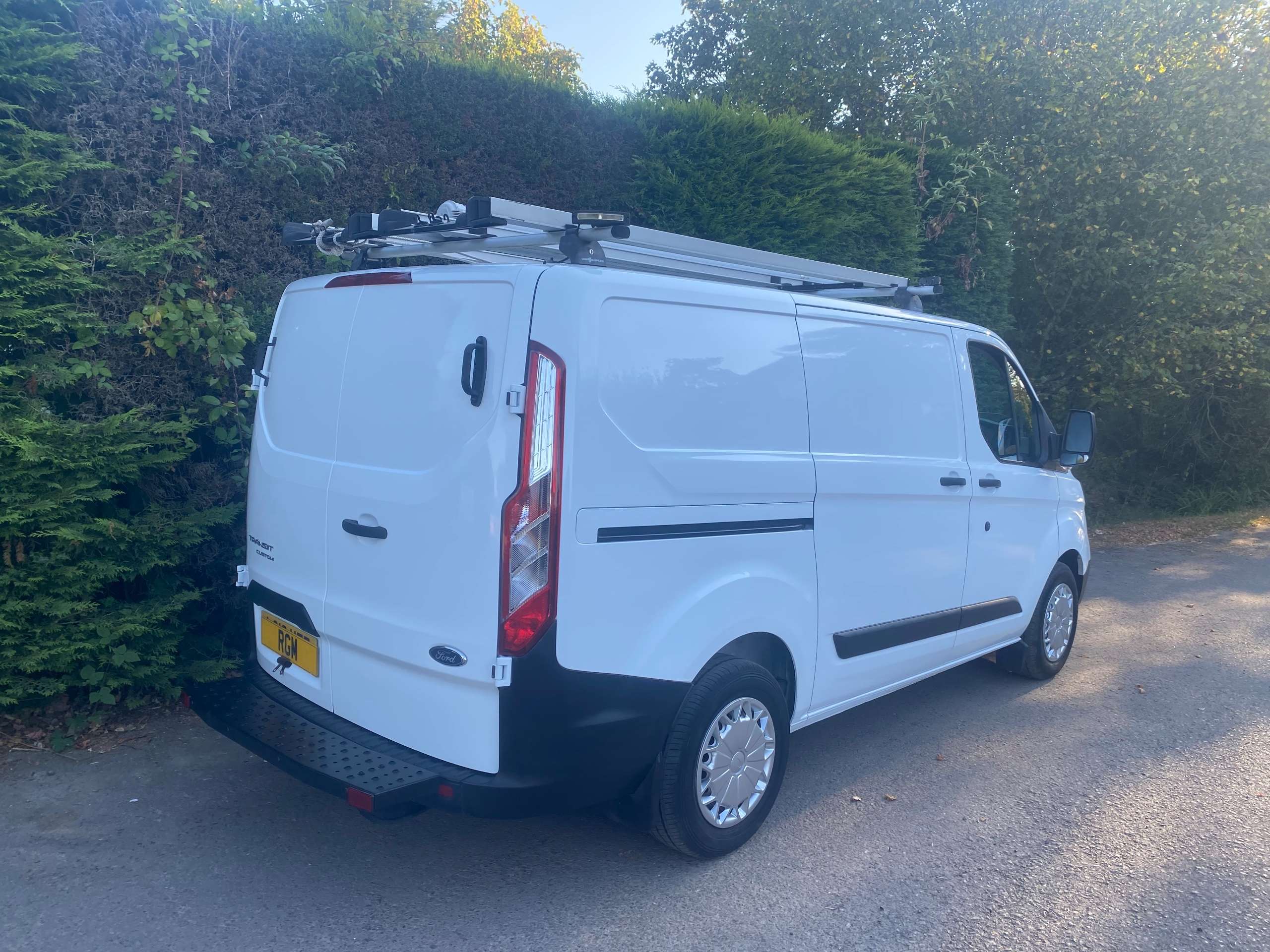 A 2018 FORD TRANSIT CUSTOM 2.0 320 EcoBlue L1 H1 Van + vat A 2018 FORD TRANSIT CUSTOM 2.0 320 EcoBlue L1 H1 Van + vat