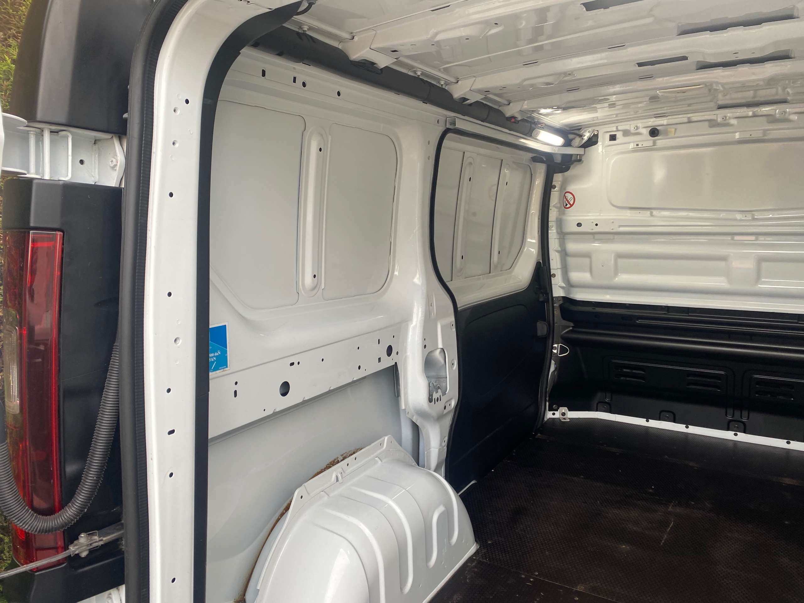 2018 VAUXHALL VIVARO 2018 VAUXHALL VIVARO