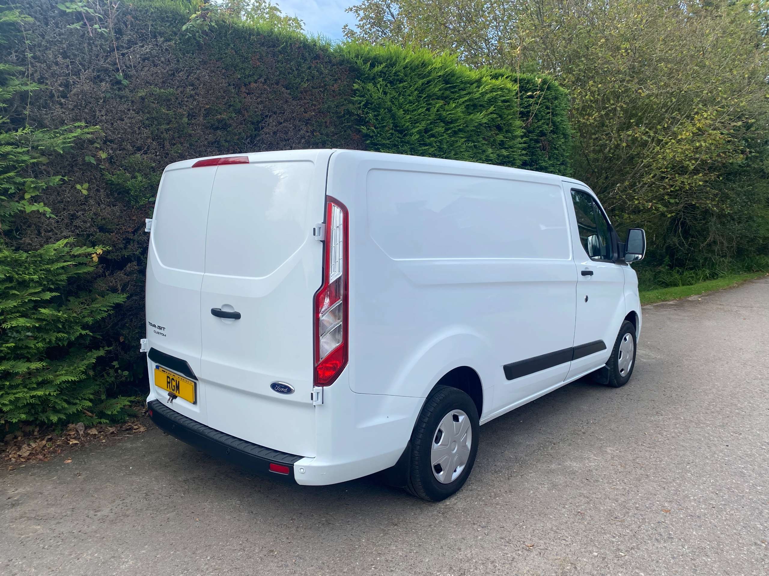 A 2019 FORD TRANSIT CUSTOM 2.0 300 EcoBlue Trend L1 H1 Van + vat A 2019 FORD TRANSIT CUSTOM 2.0 300 EcoBlue Trend L1 H1 Van + vat