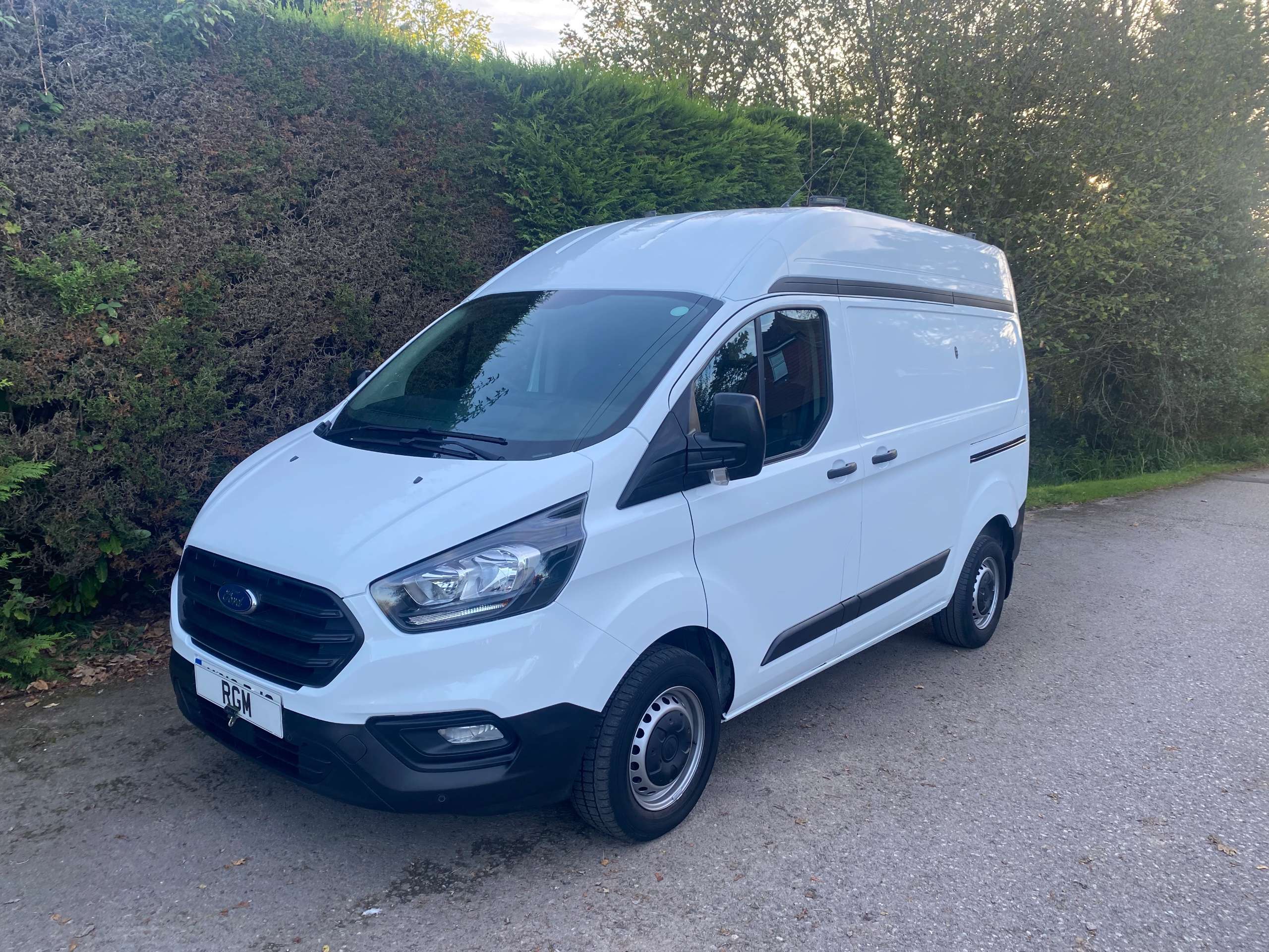 A 2019 FORD TRANSIT CUSTOM 2.0 300 Ecoblue L1 H2 A/c Van +vat A 2019 FORD TRANSIT CUSTOM 2.0 300 Ecoblue L1 H2 A/c Van +vat