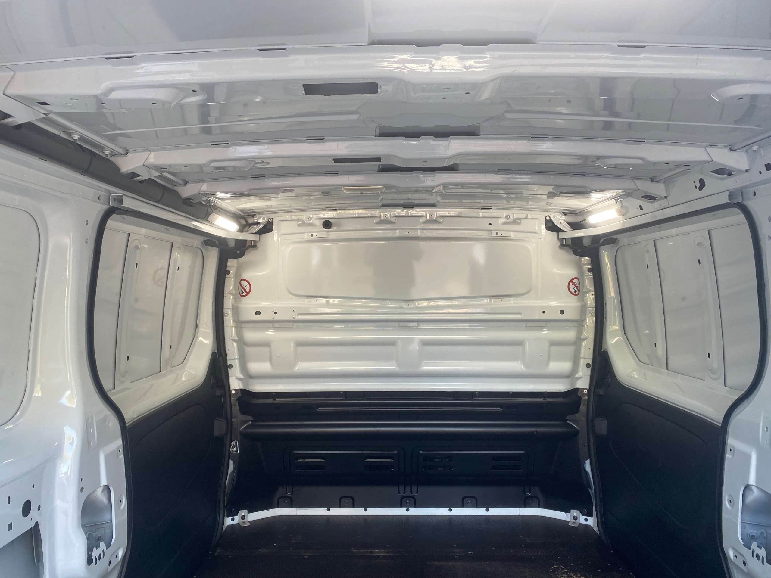 2018 VAUXHALL VIVARO 2018 VAUXHALL VIVARO