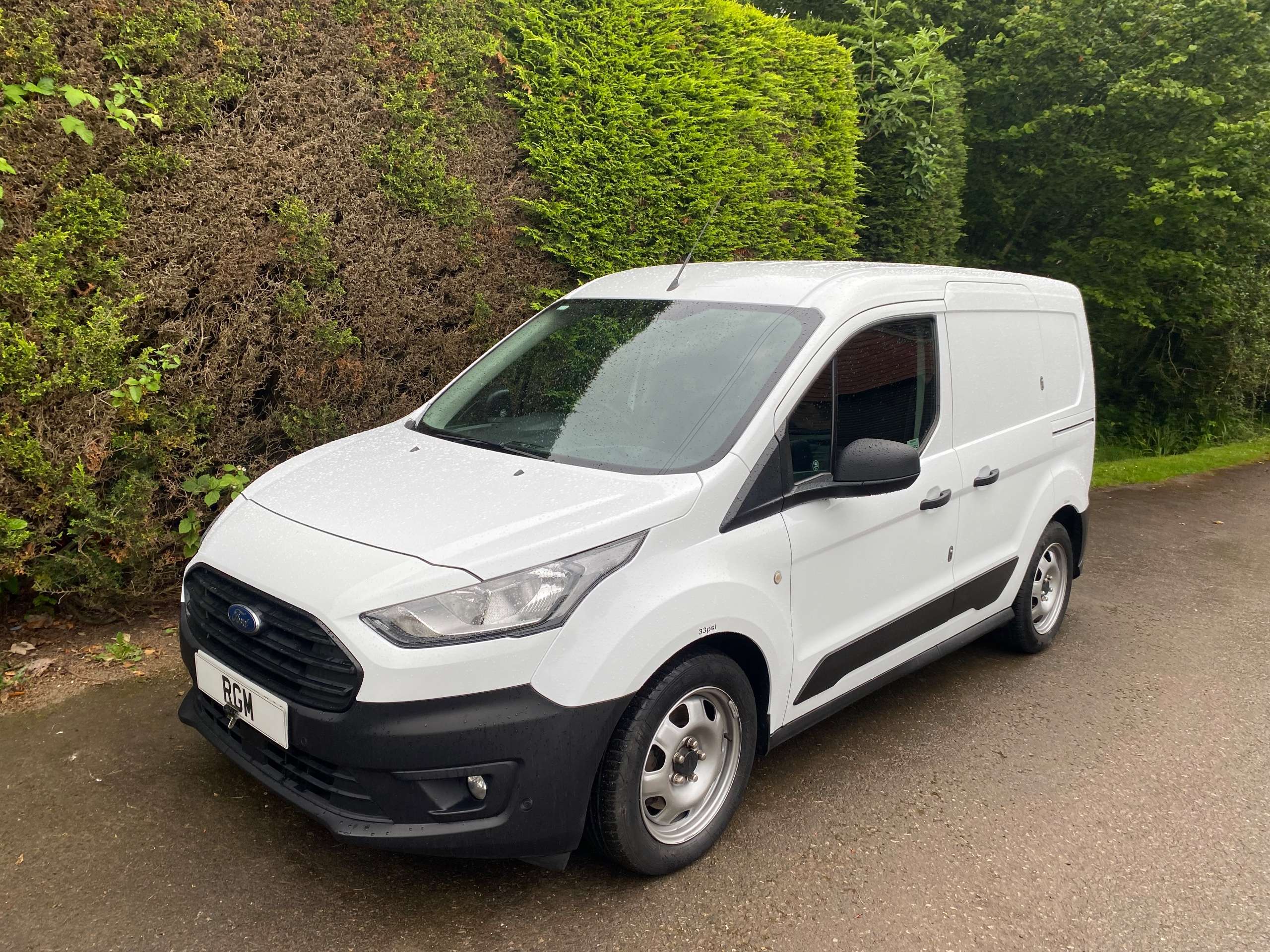 A 2020 FORD TRANSIT CONNECT 1.5 220 EcoBlue Leader Van L1 Euro 6 + vat A 2020 FORD TRANSIT CONNECT 1.5 220 EcoBlue Leader Van L1 Euro 6 + vat
