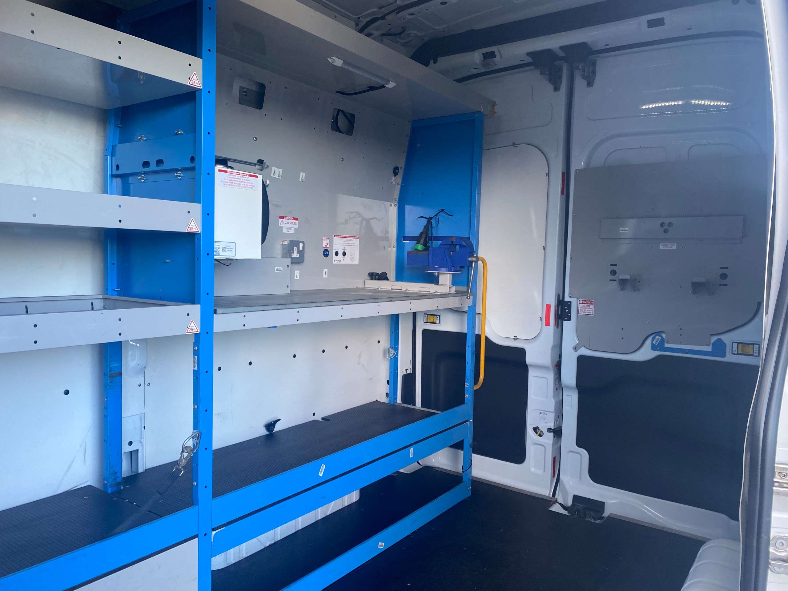 2018 FORD TRANSIT 2018 FORD TRANSIT