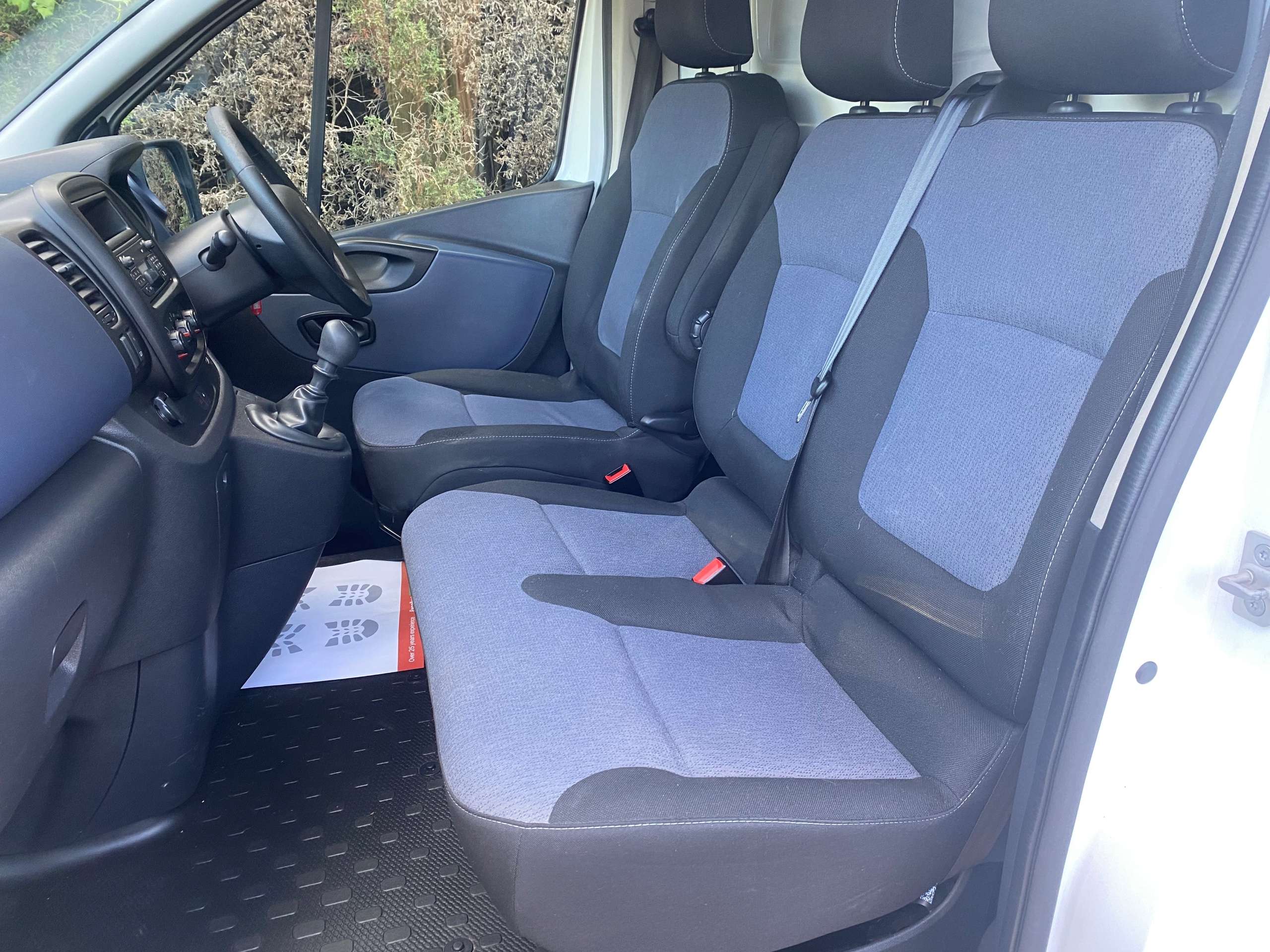 2018 VAUXHALL VIVARO 2018 VAUXHALL VIVARO