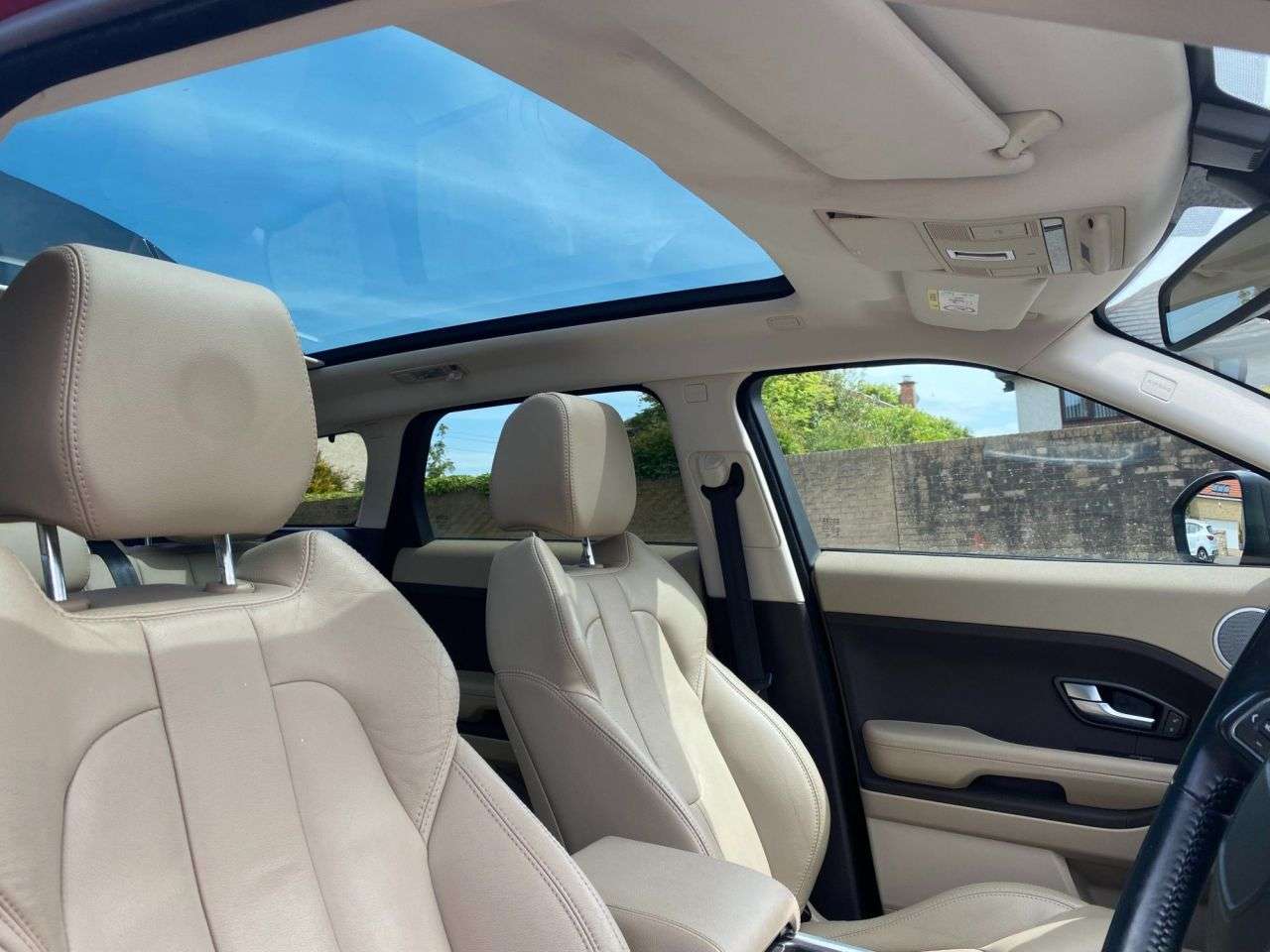 2014 LAND ROVER RANGE ROVER EVOQUE 2014 LAND ROVER RANGE ROVER EVOQUE