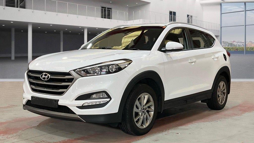 Check out this Hyundai Tucson 2016 Diesel Manual