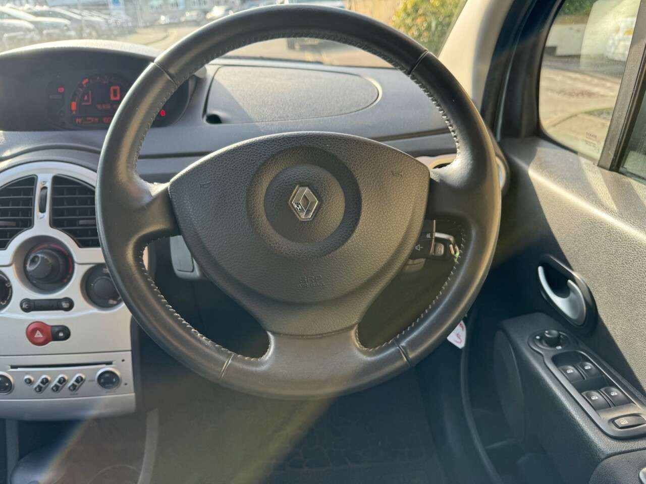 2011 RENAULT GRAND MODUS 2011 RENAULT GRAND MODUS