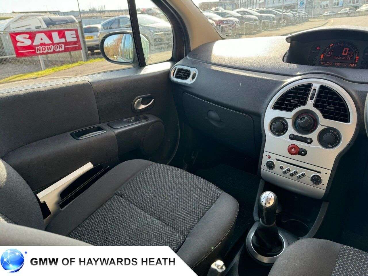 2011 RENAULT GRAND MODUS 2011 RENAULT GRAND MODUS