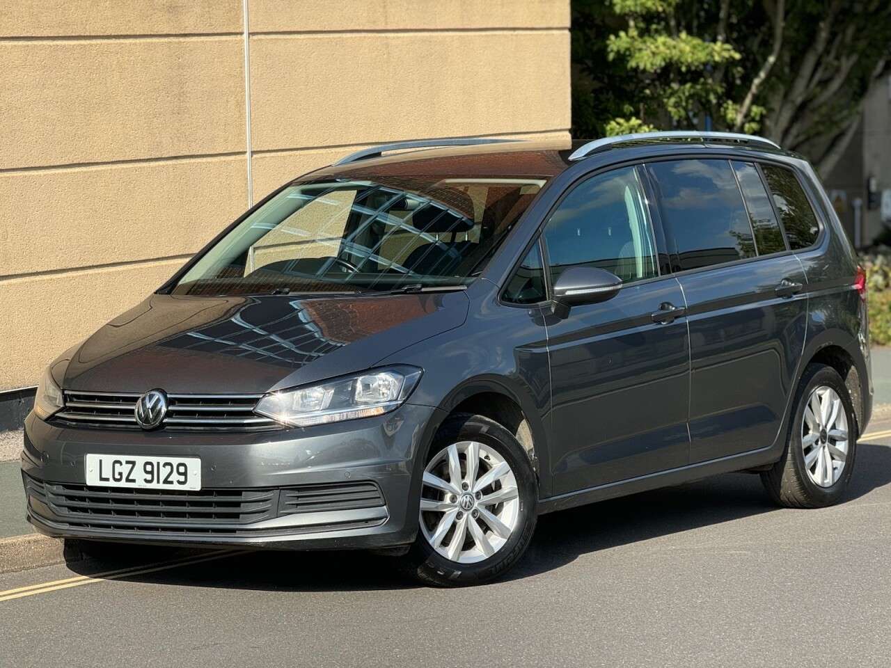 2018 VOLKSWAGEN TOURAN 2018 VOLKSWAGEN TOURAN