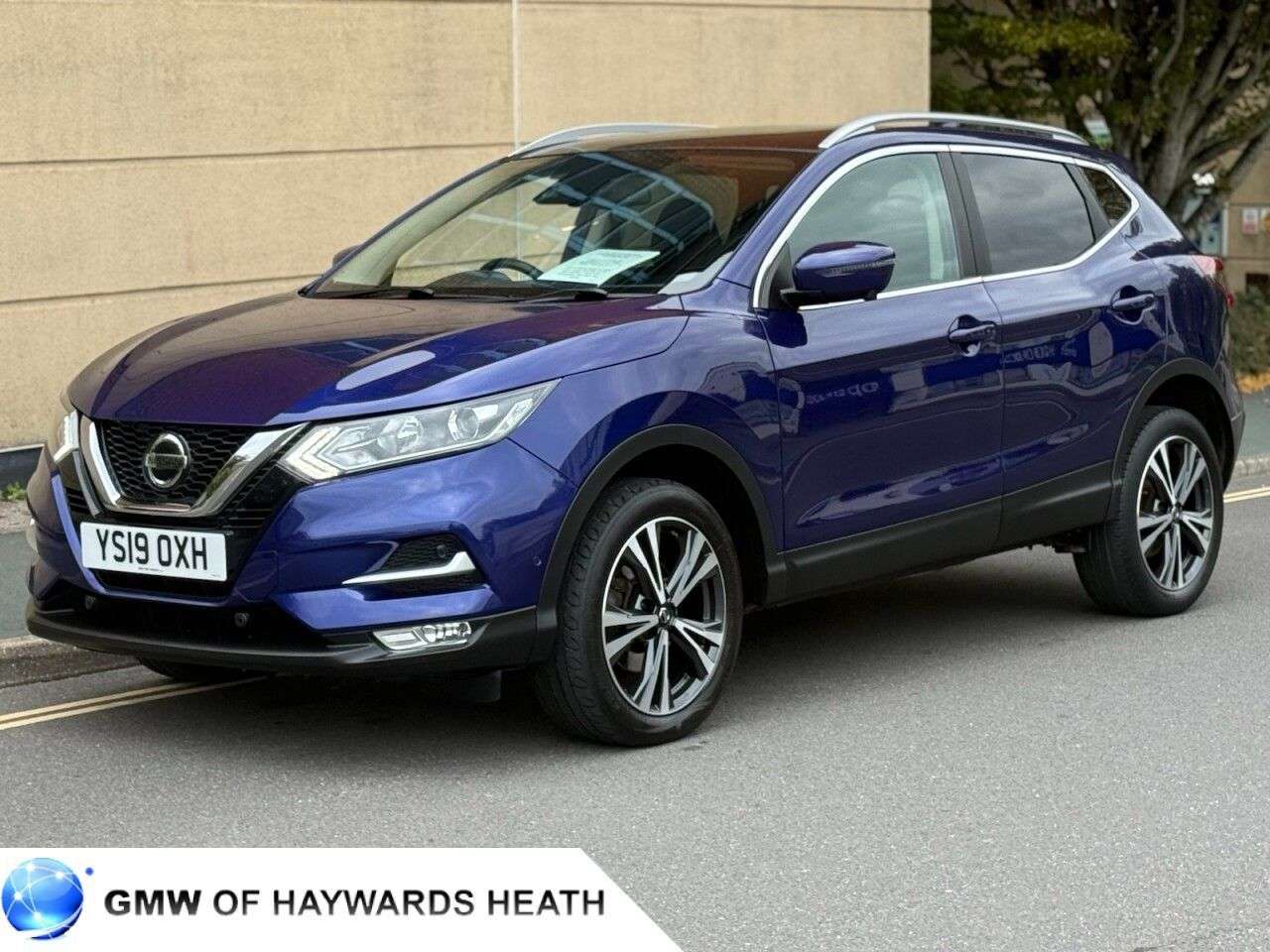 A 2019 NISSAN QASHQAI 1.3 DIG-T N-Connecta SUV 5dr Petrol Manual Euro 6 (s/s) (140 ps) A 2019 NISSAN QASHQAI 1.3 DIG-T N-Connecta SUV 5dr Petrol Manual Euro 6 (s/s) (140 ps)