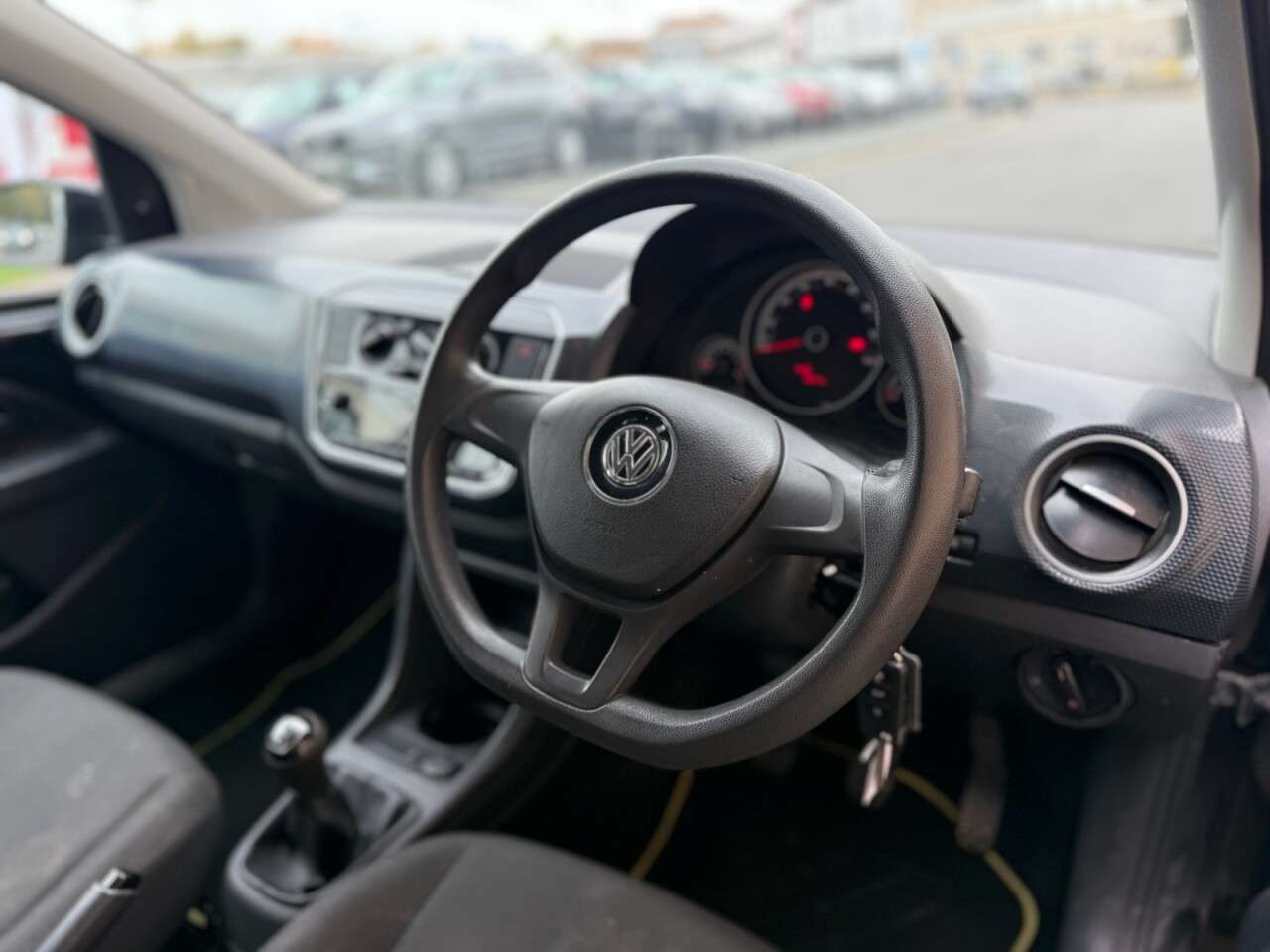 2016 VOLKSWAGEN UP! 2016 VOLKSWAGEN UP!