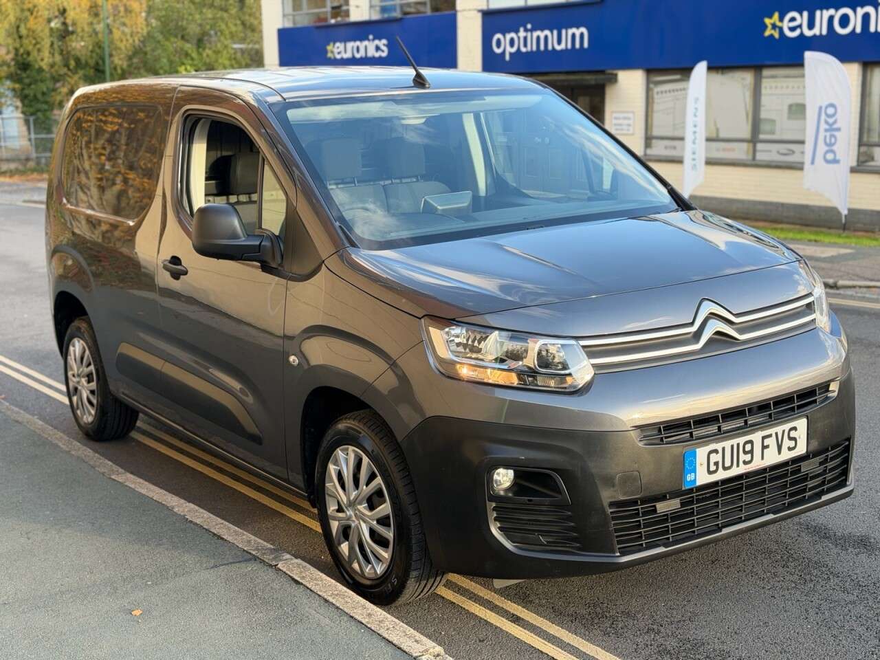A 2019 CITROEN BERLINGO 1.6 BlueHDi 1000 Enterprise M Panel Van 5dr Diesel Manual SWB Euro 6 (s/s) A 2019 CITROEN BERLINGO 1.6 BlueHDi 1000 Enterprise M Panel Van 5dr Diesel Manual SWB Euro 6 (s/s)