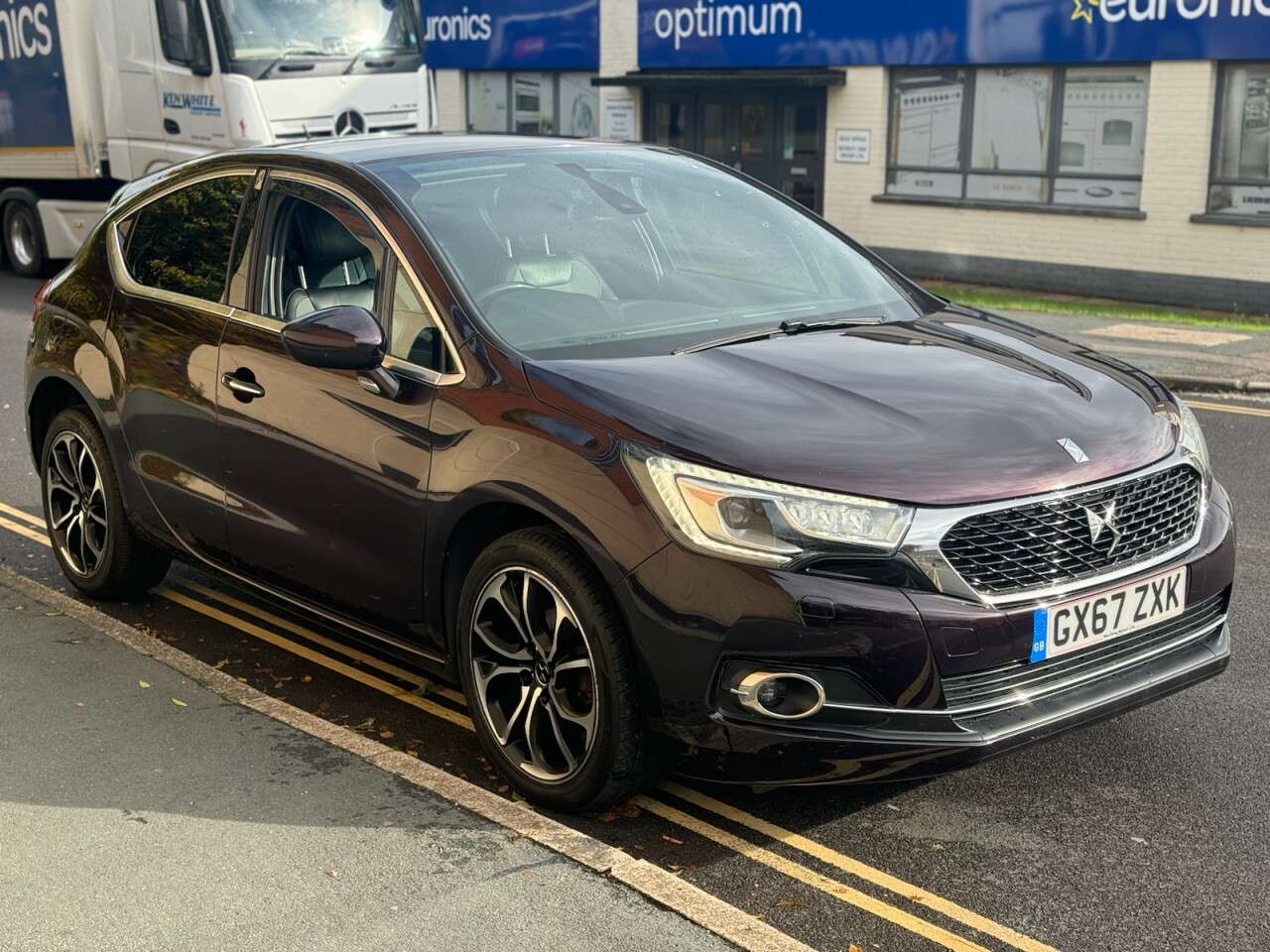 2017 DS AUTOMOBILES DS 4 2017 DS AUTOMOBILES DS 4