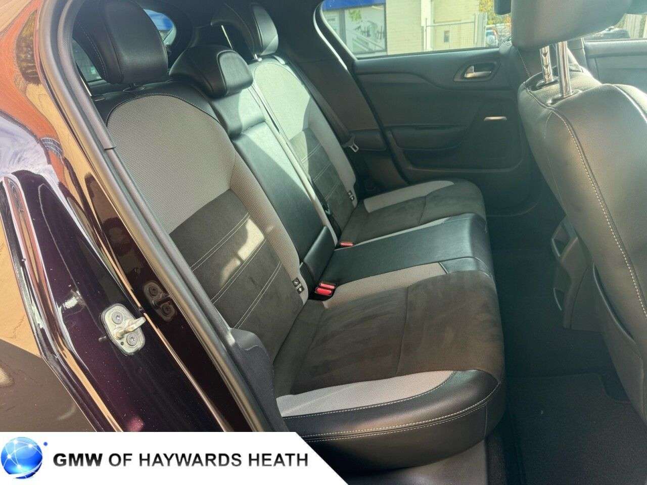 2017 DS AUTOMOBILES DS 4 2017 DS AUTOMOBILES DS 4