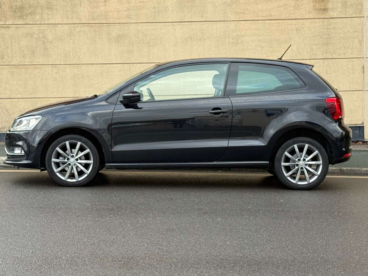 2014 VOLKSWAGEN POLO 2014 VOLKSWAGEN POLO