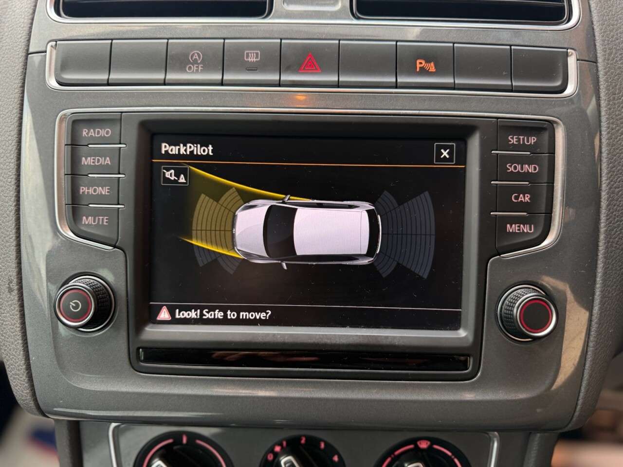 2014 VOLKSWAGEN POLO 2014 VOLKSWAGEN POLO