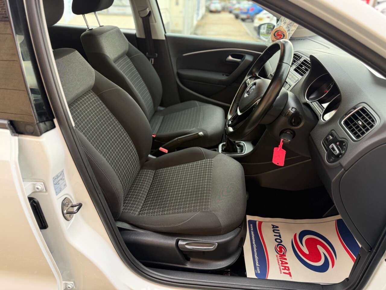 2016 VOLKSWAGEN POLO 2016 VOLKSWAGEN POLO