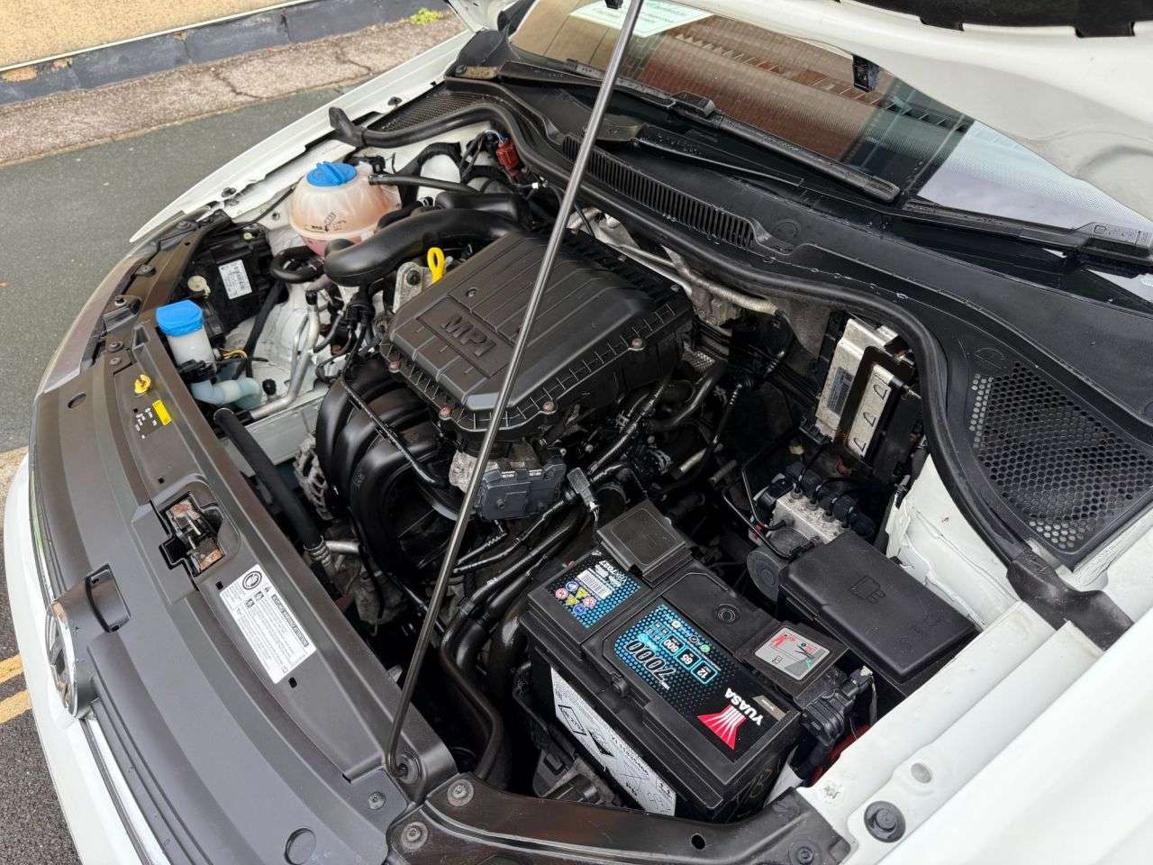 2016 VOLKSWAGEN POLO 2016 VOLKSWAGEN POLO