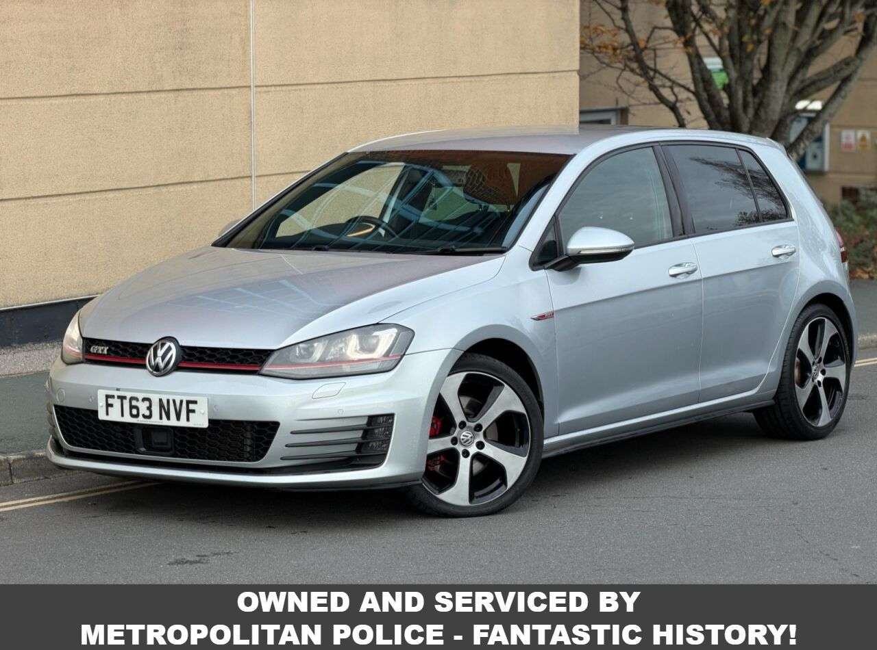 A 2014 VOLKSWAGEN GOLF 2.0 TSI BlueMotion Tech GTI Hatchback 5dr Petrol Manual Euro 6 (s/s) (220 p A 2014 VOLKSWAGEN GOLF 2.0 TSI BlueMotion Tech GTI Hatchback 5dr Petrol Manual Euro 6 (s/s) (220 p