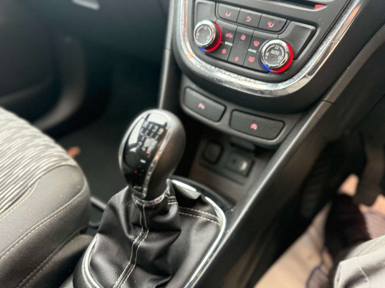 2015 VAUXHALL MOKKA 2015 VAUXHALL MOKKA