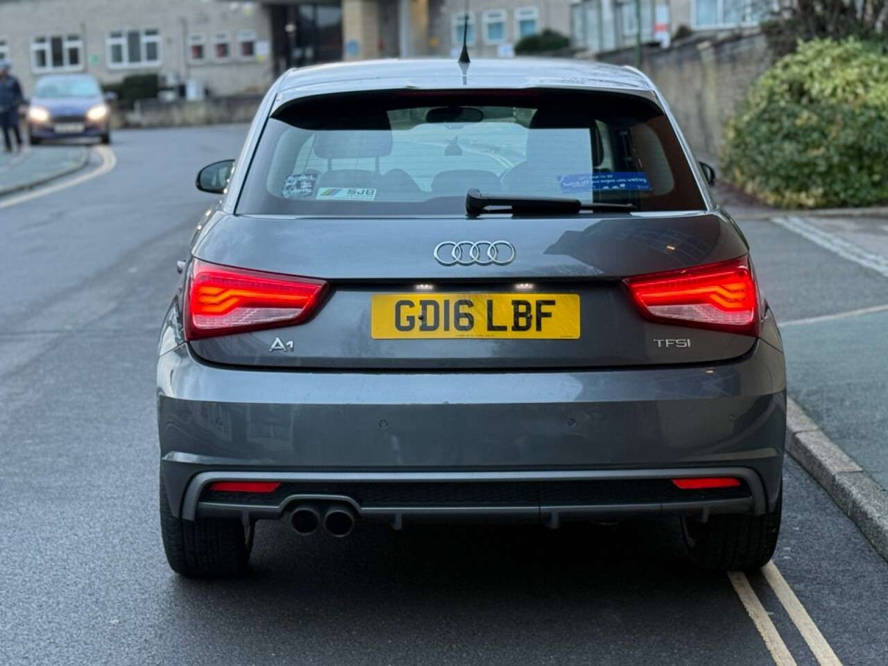 2016 AUDI A1 2016 AUDI A1