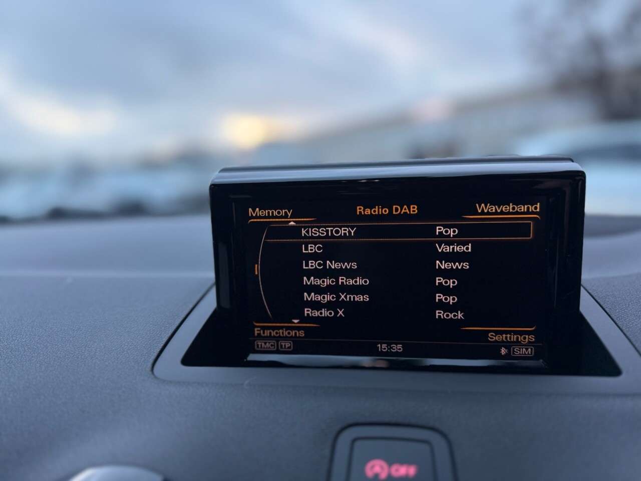 2016 AUDI A1 2016 AUDI A1