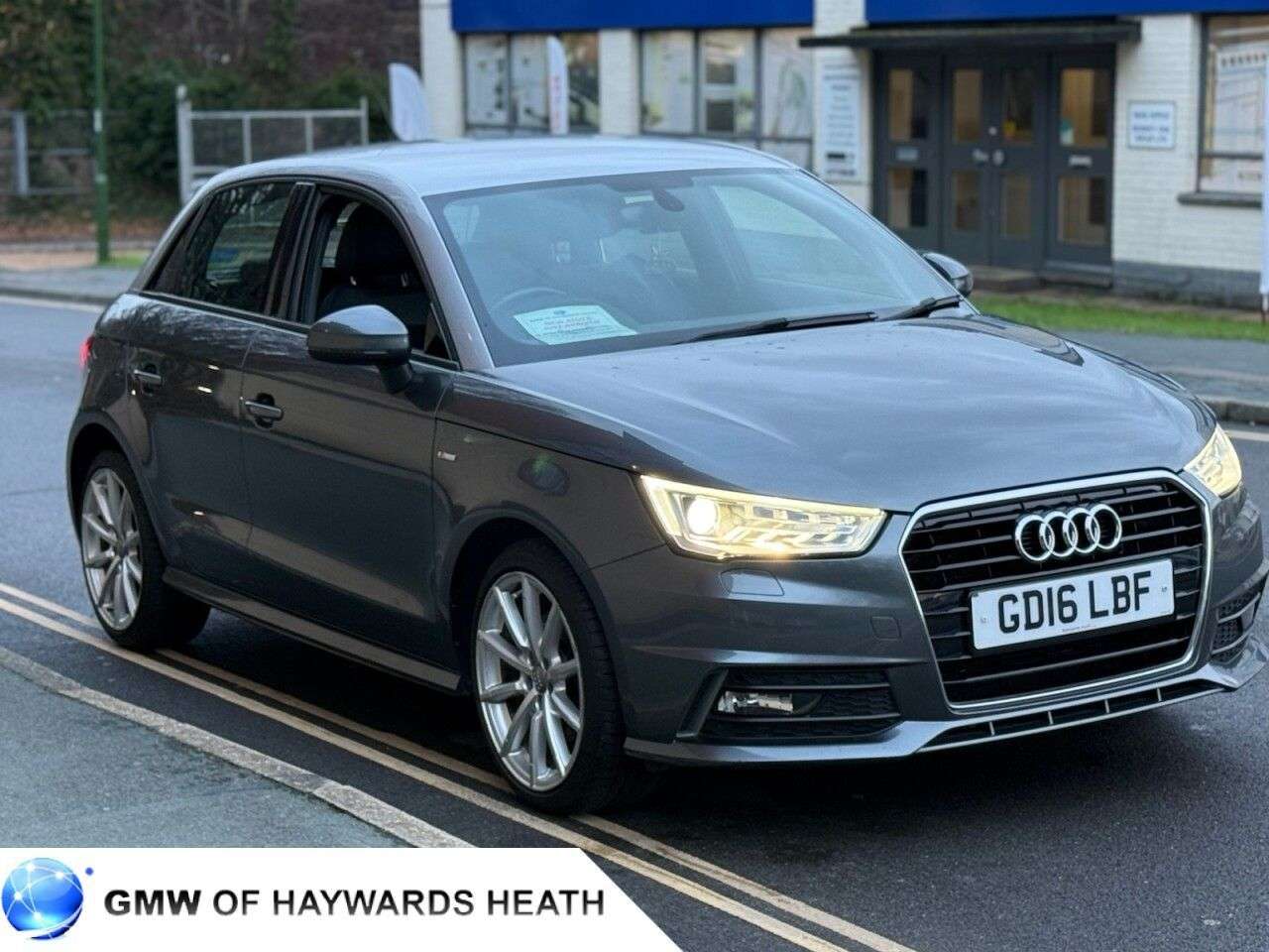 2016 AUDI A1 2016 AUDI A1