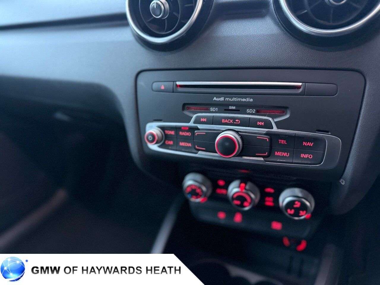 2016 AUDI A1 2016 AUDI A1