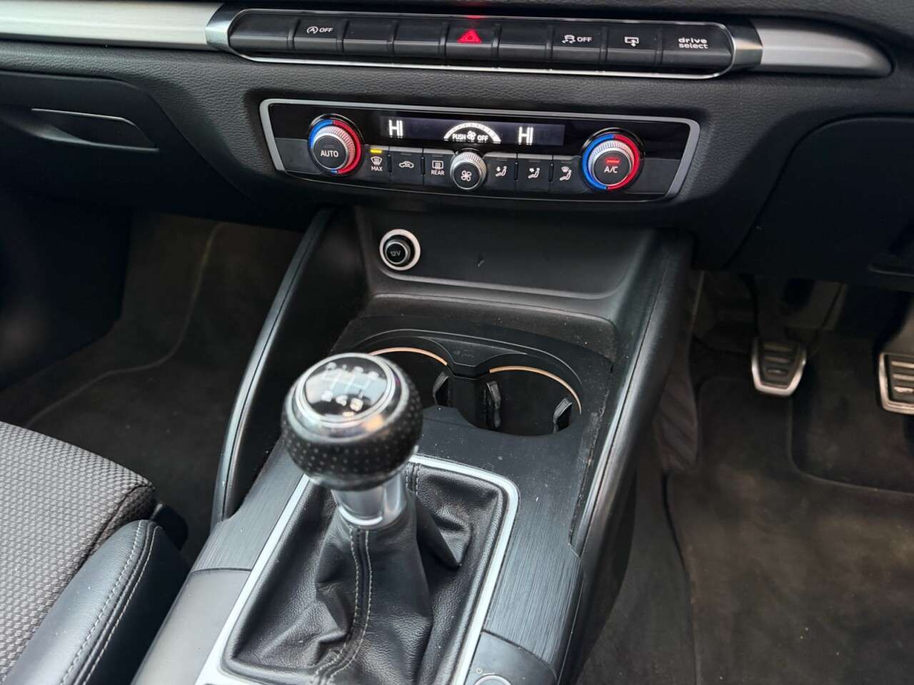 2016 AUDI A3 2016 AUDI A3