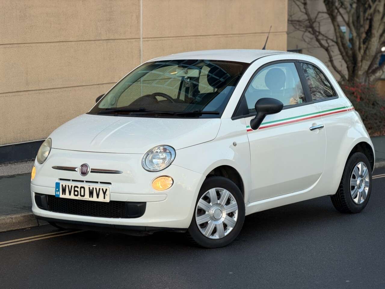A 2010 FIAT 500 1.2 Pop Hatchback 3dr Petrol Manual Euro 5 (s/s) (69 bhp) A 2010 FIAT 500 1.2 Pop Hatchback 3dr Petrol Manual Euro 5 (s/s) (69 bhp)