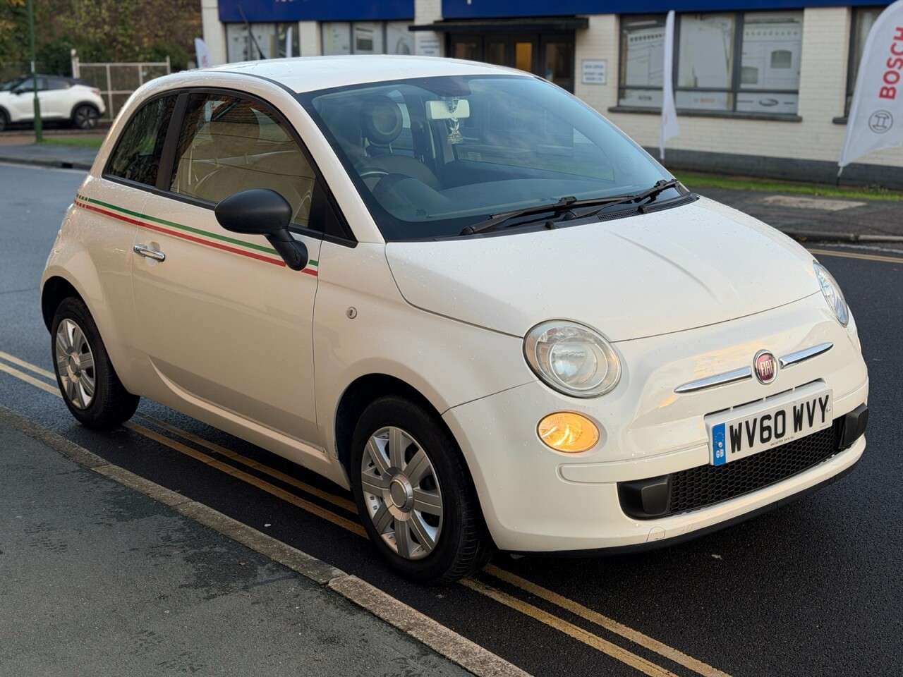 A 2010 FIAT 500 1.2 Pop Hatchback 3dr Petrol Manual Euro 5 (s/s) (69 bhp) A 2010 FIAT 500 1.2 Pop Hatchback 3dr Petrol Manual Euro 5 (s/s) (69 bhp)
