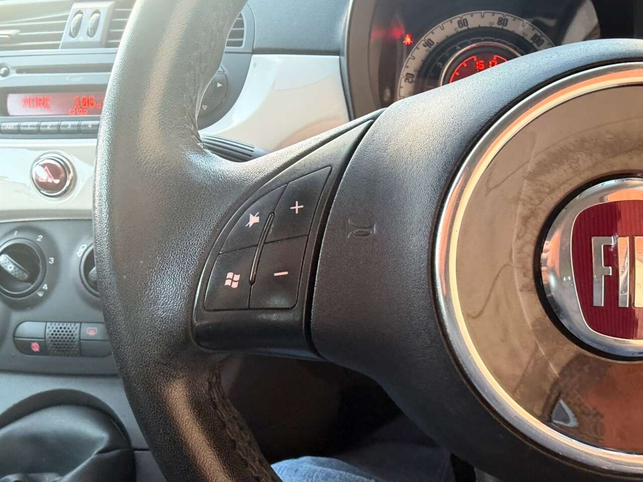 2010 FIAT 500 2010 FIAT 500