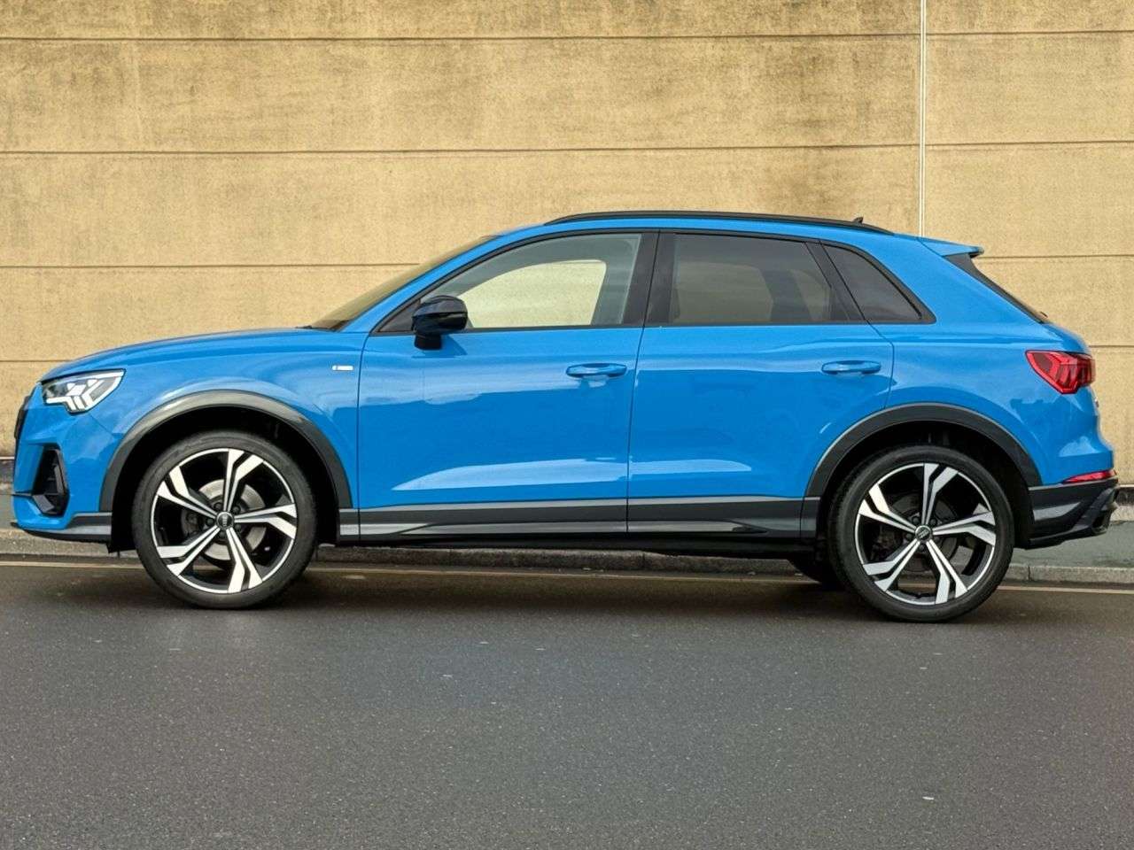 2020 AUDI Q3 2020 AUDI Q3