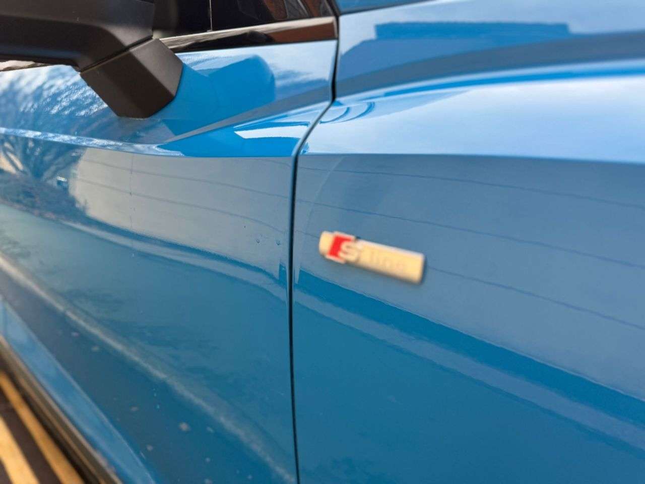 A 2020 AUDI Q3 1.5 TFSI CoD 35 Edition 1 SUV 5dr Petrol Manual Euro 6 (s/s) (150 ps) A 2020 AUDI Q3 1.5 TFSI CoD 35 Edition 1 SUV 5dr Petrol Manual Euro 6 (s/s) (150 ps)