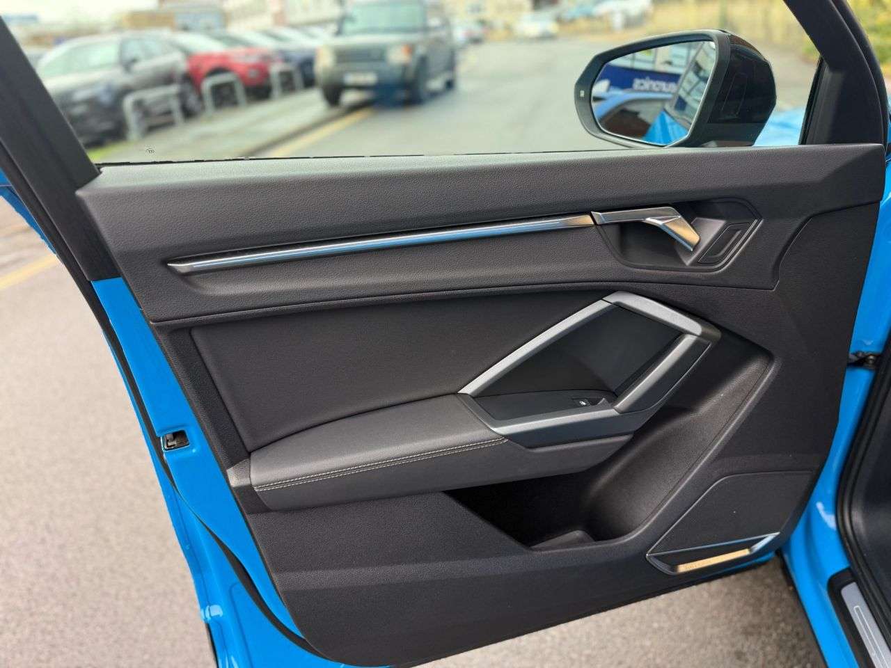 2020 AUDI Q3 2020 AUDI Q3