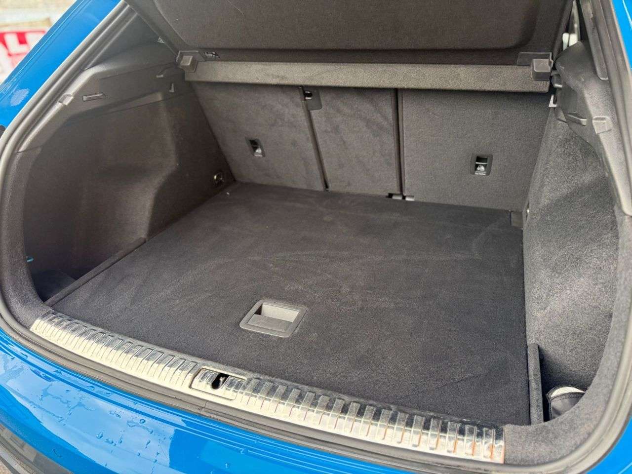 2020 AUDI Q3 2020 AUDI Q3