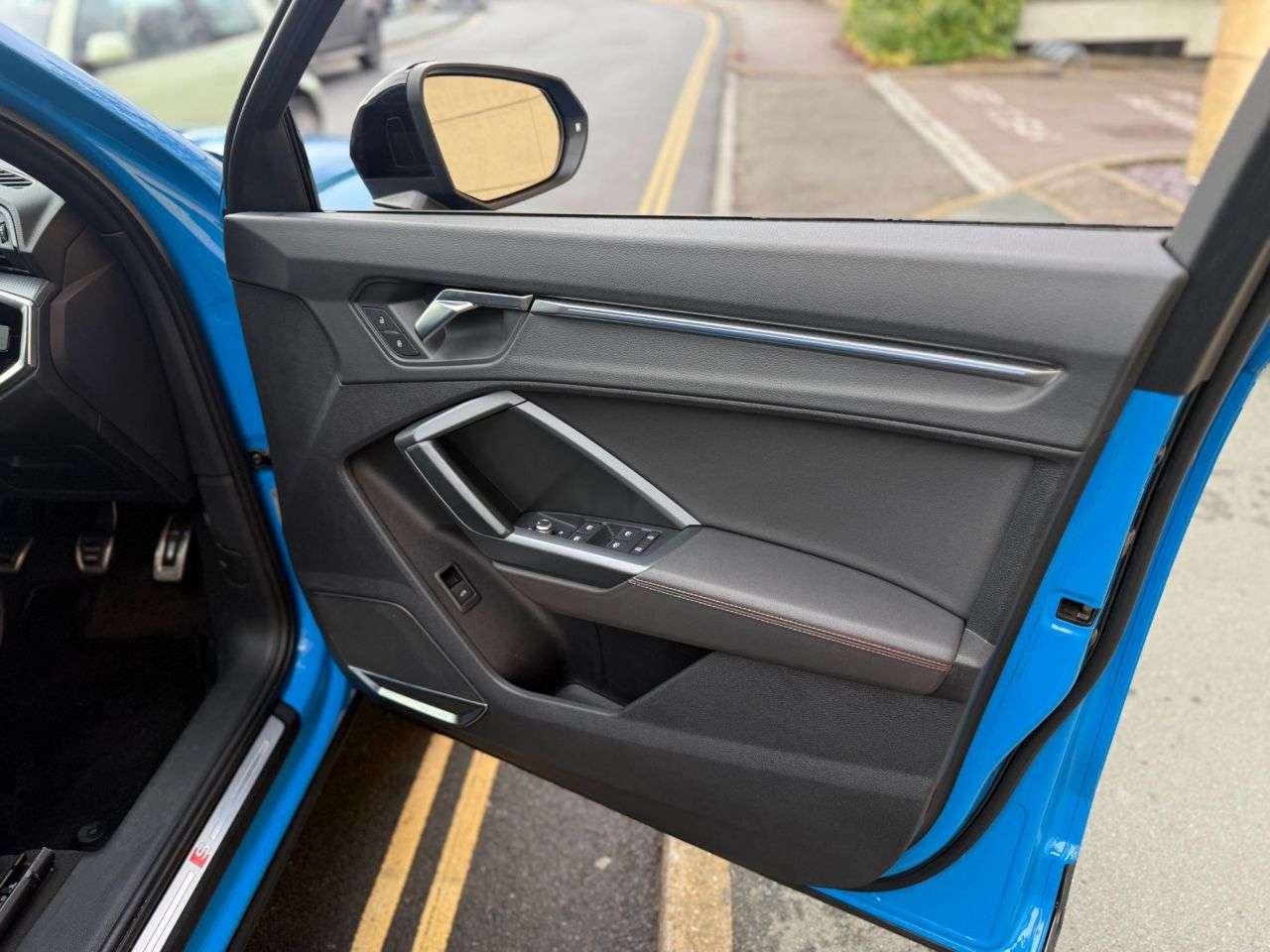 2020 AUDI Q3 2020 AUDI Q3