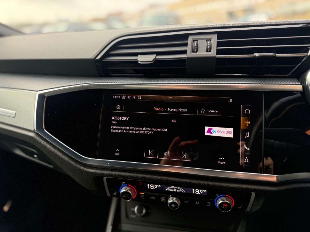 2020 AUDI Q3 2020 AUDI Q3