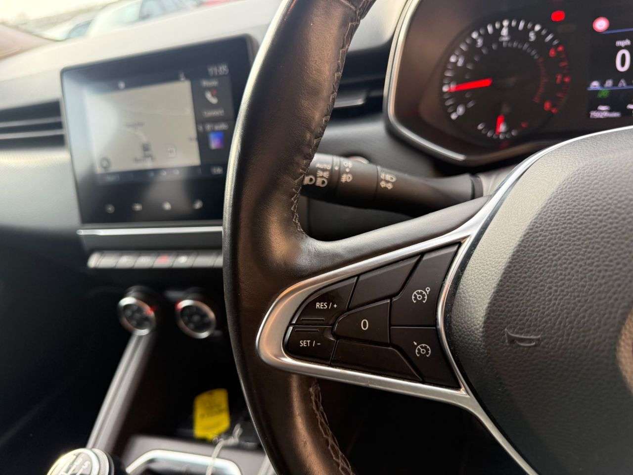 2019 RENAULT CLIO 2019 RENAULT CLIO