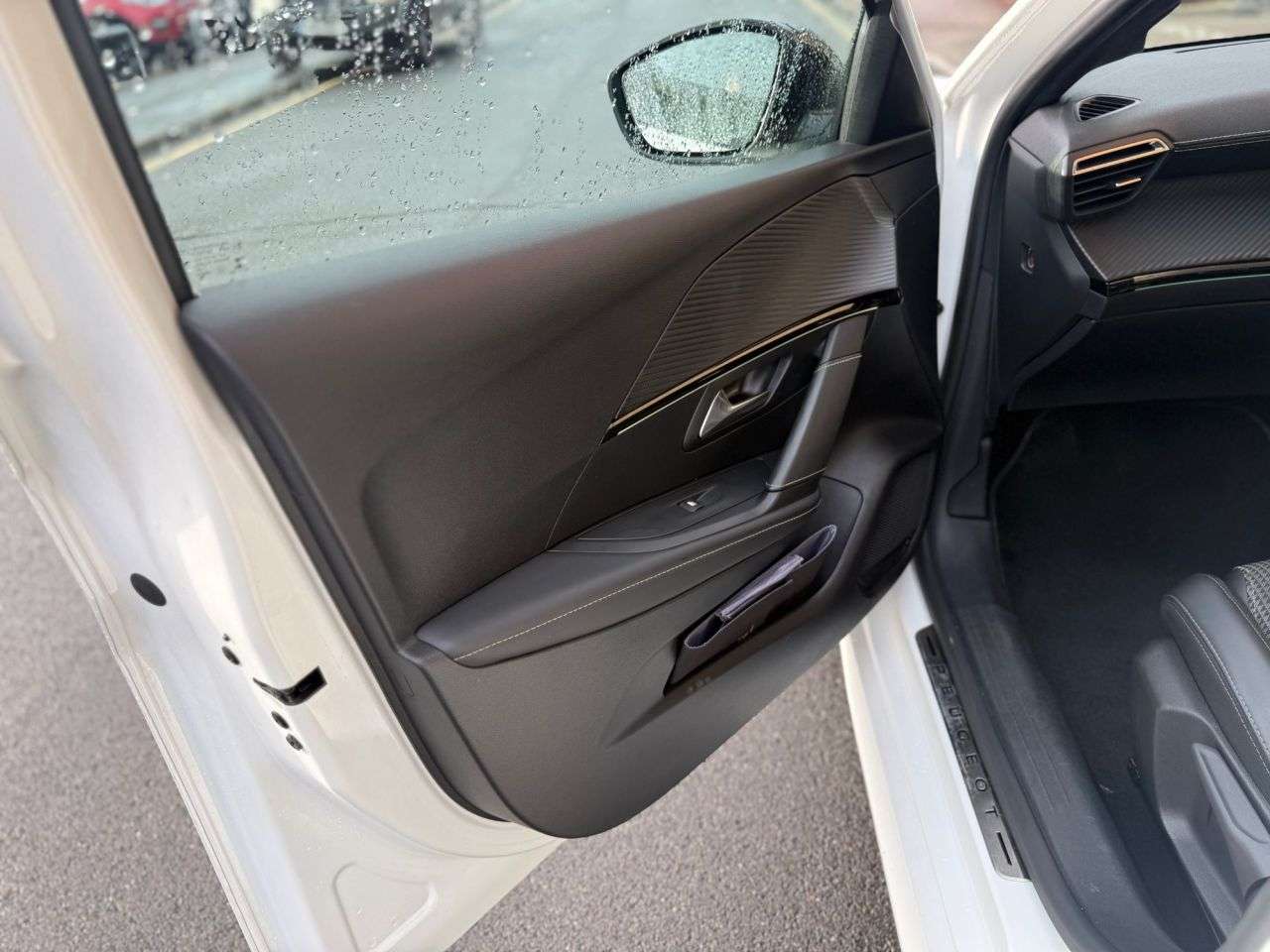 2022 PEUGEOT 208 2022 PEUGEOT 208